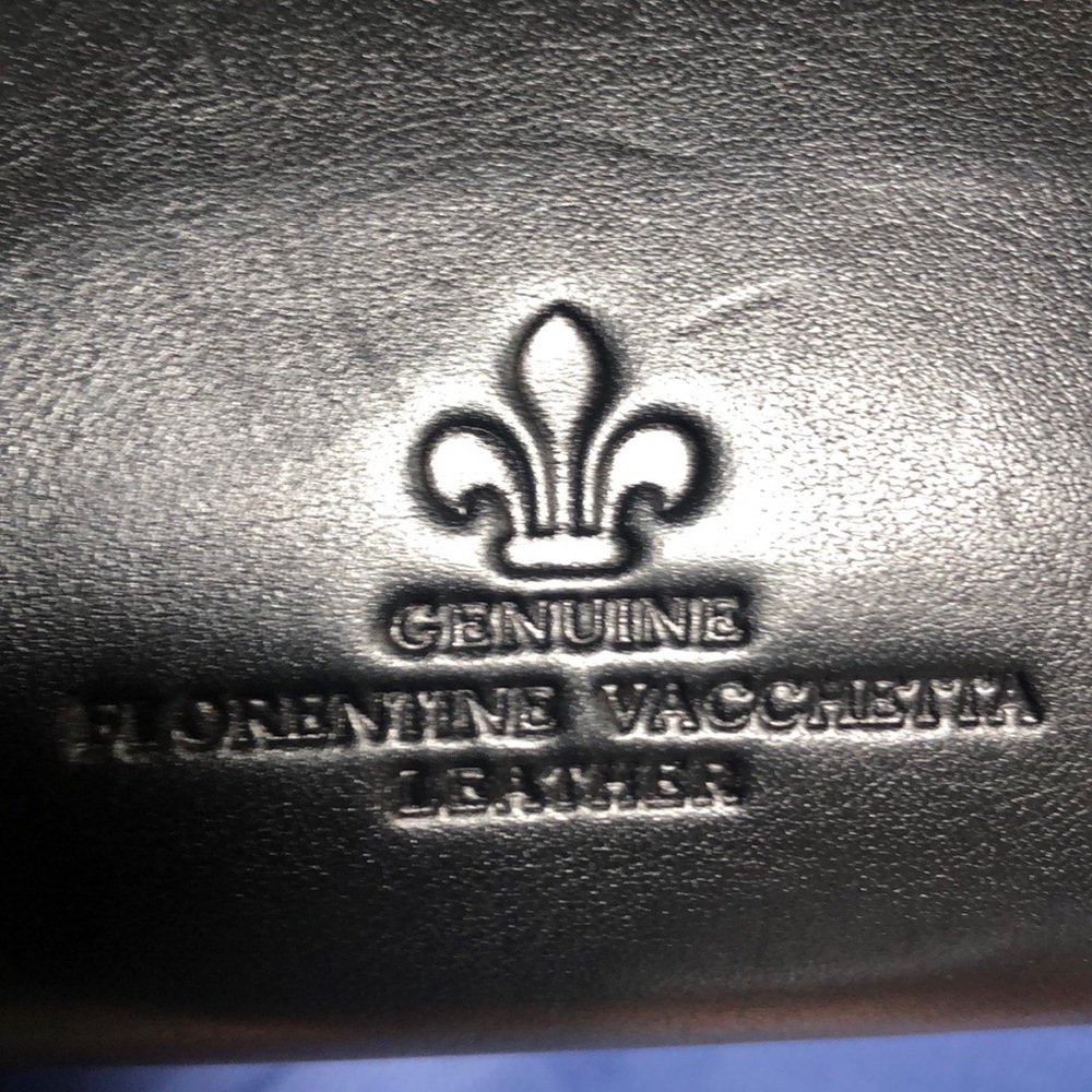 Dooney & Bourke - Picture 9 of 11